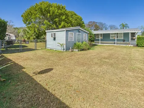 407 NE 8th Avenue Okeechobee FL 34972