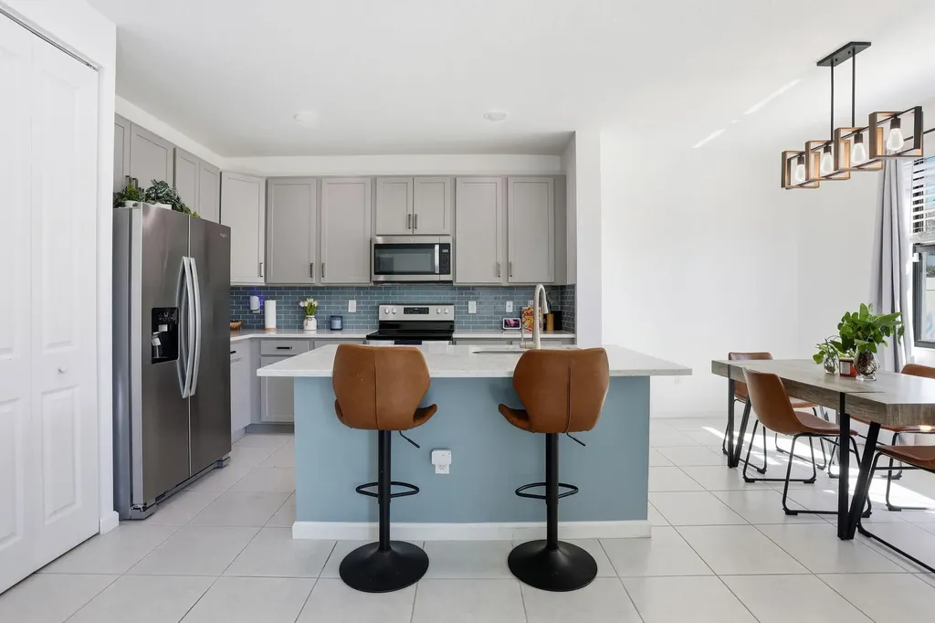 224 NW 36th Avenue Pompano Beach FL 33069