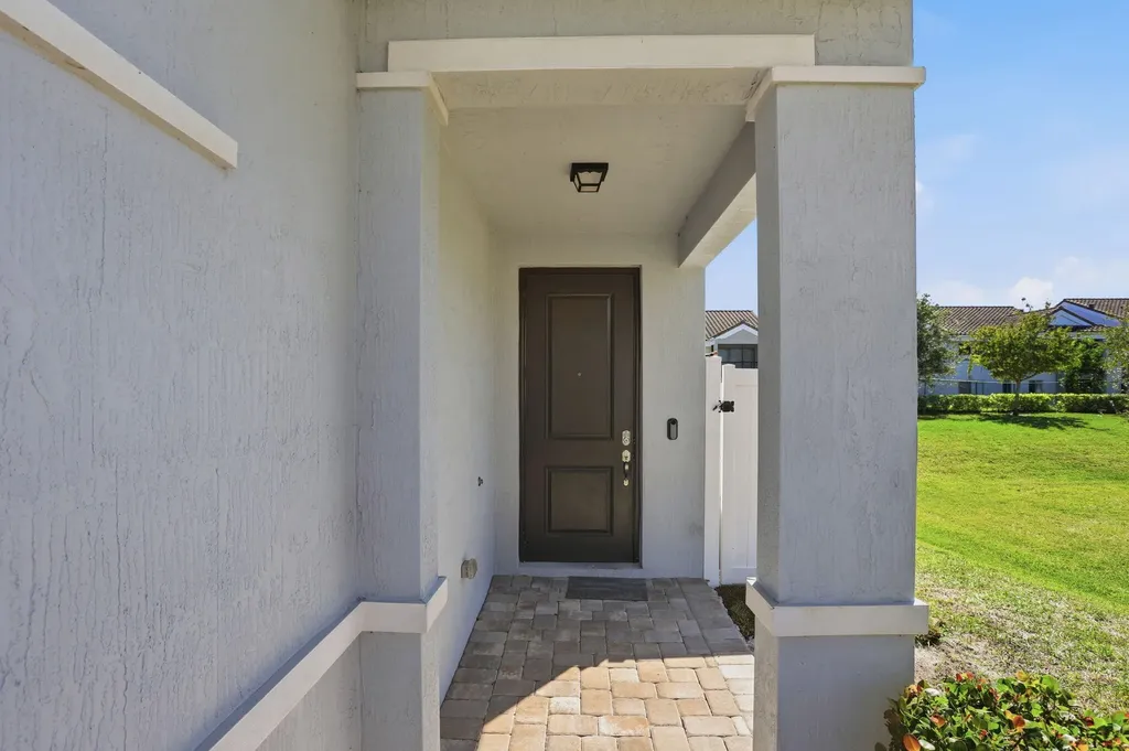 224 NW 36th Avenue Pompano Beach FL 33069