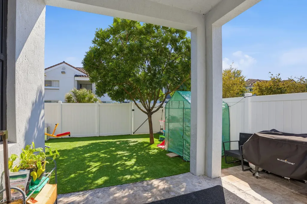 224 NW 36th Avenue Pompano Beach FL 33069