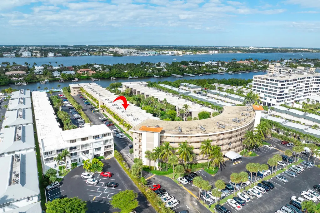 3605 S Ocean Boulevard Palm Beach FL 33480