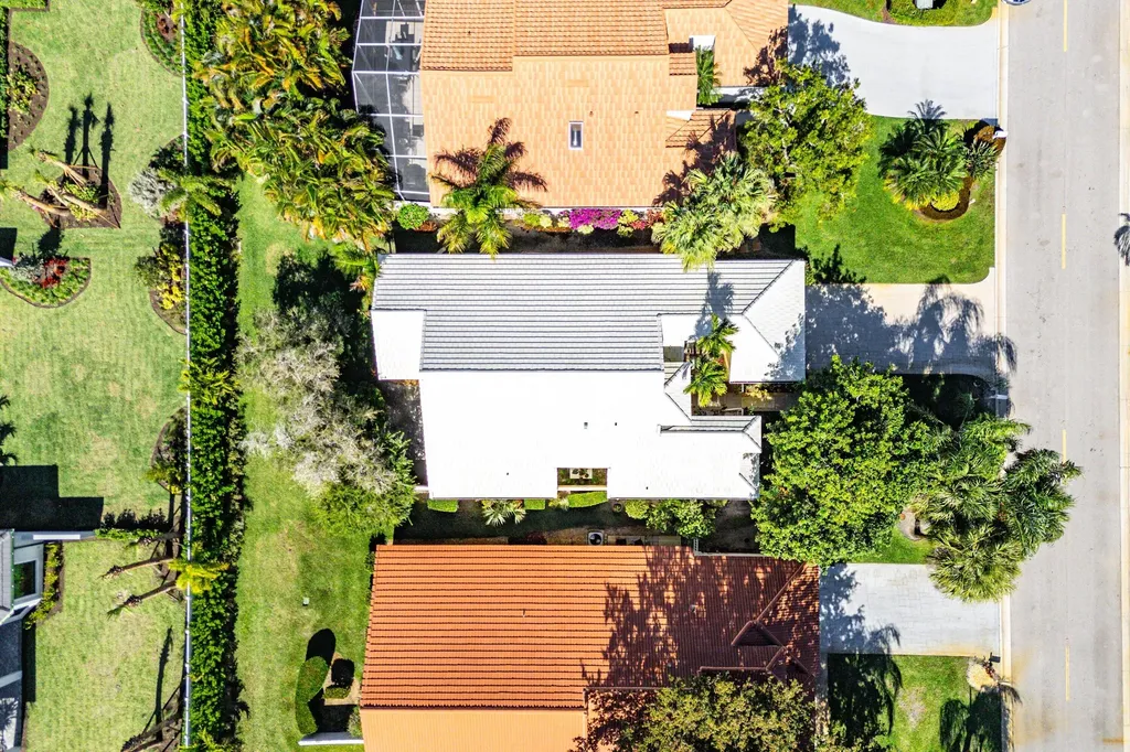 13853 Palm Grove Place Palm Beach Gardens FL 33418