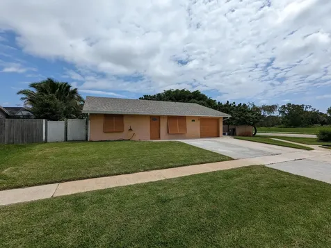 4874 Poseidon Place Lake Worth FL 33463