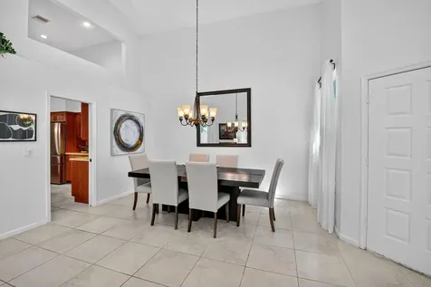 6657 NW 25th Way Boca Raton FL 33496
