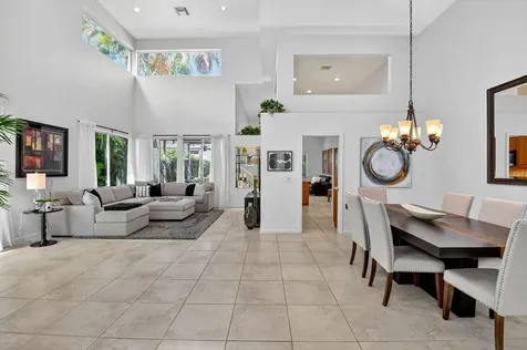 6657 NW 25th Way Boca Raton FL 33496