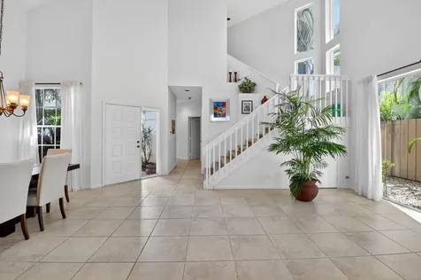 6657 NW 25th Way Boca Raton FL 33496