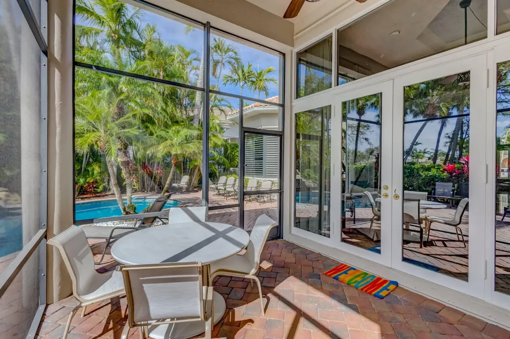 120 Via Mariposa Palm Beach Gardens FL 33418
