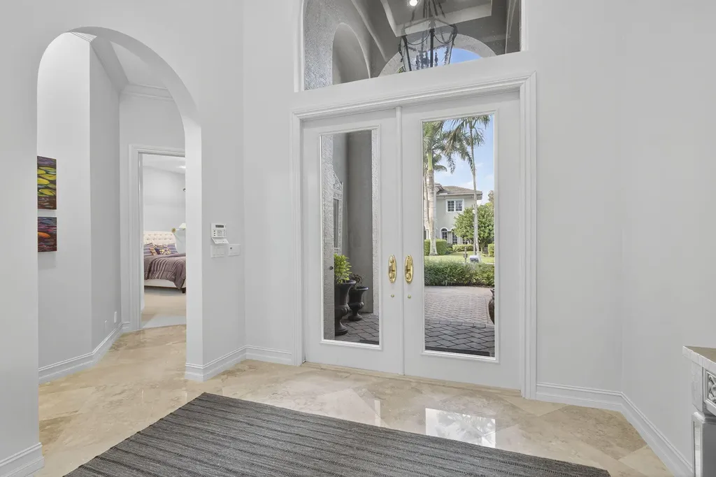 120 Via Mariposa Palm Beach Gardens FL 33418