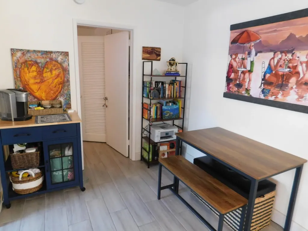 825 NE 6th Street Fort Lauderdale FL 33304