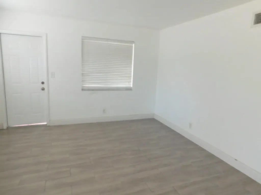 825 NE 6th Street Fort Lauderdale FL 33304