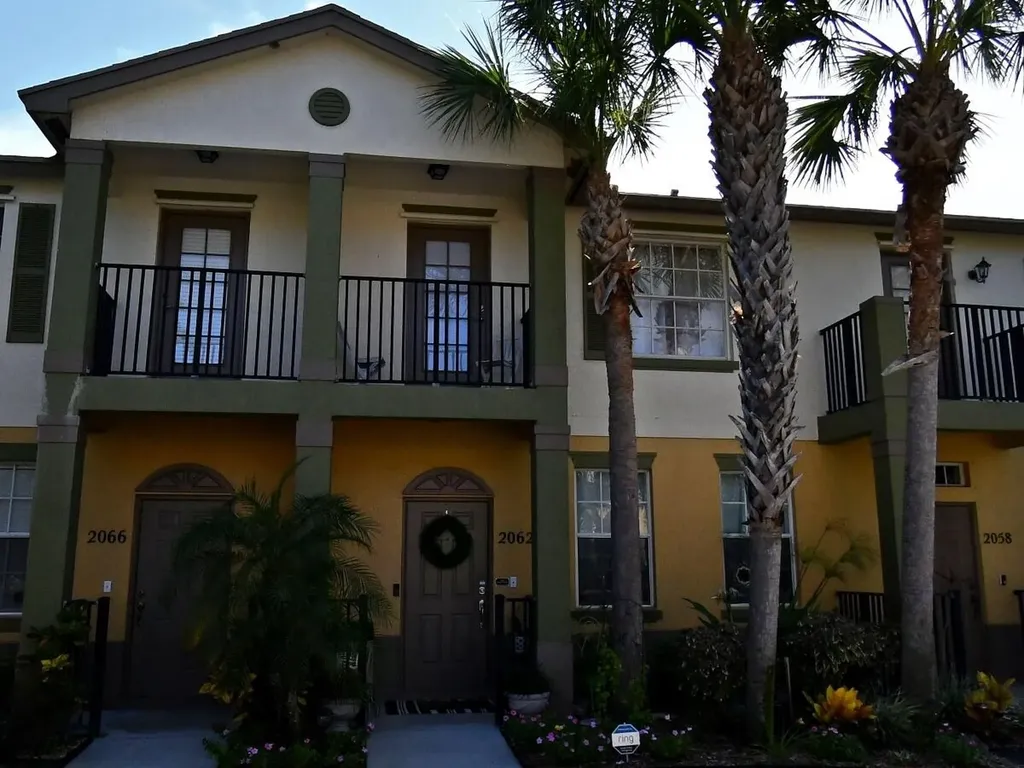 2062 SE Glen Ridge Drive Port St Lucie FL 34952