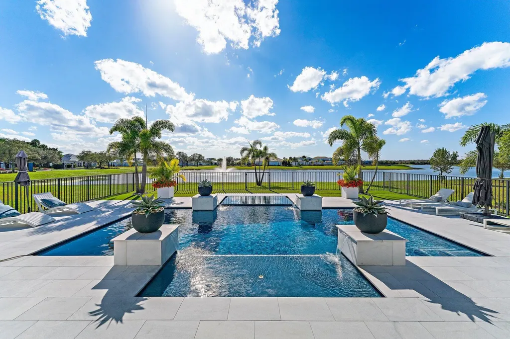 20124 SE Bridgewater Drive Jupiter FL 33458