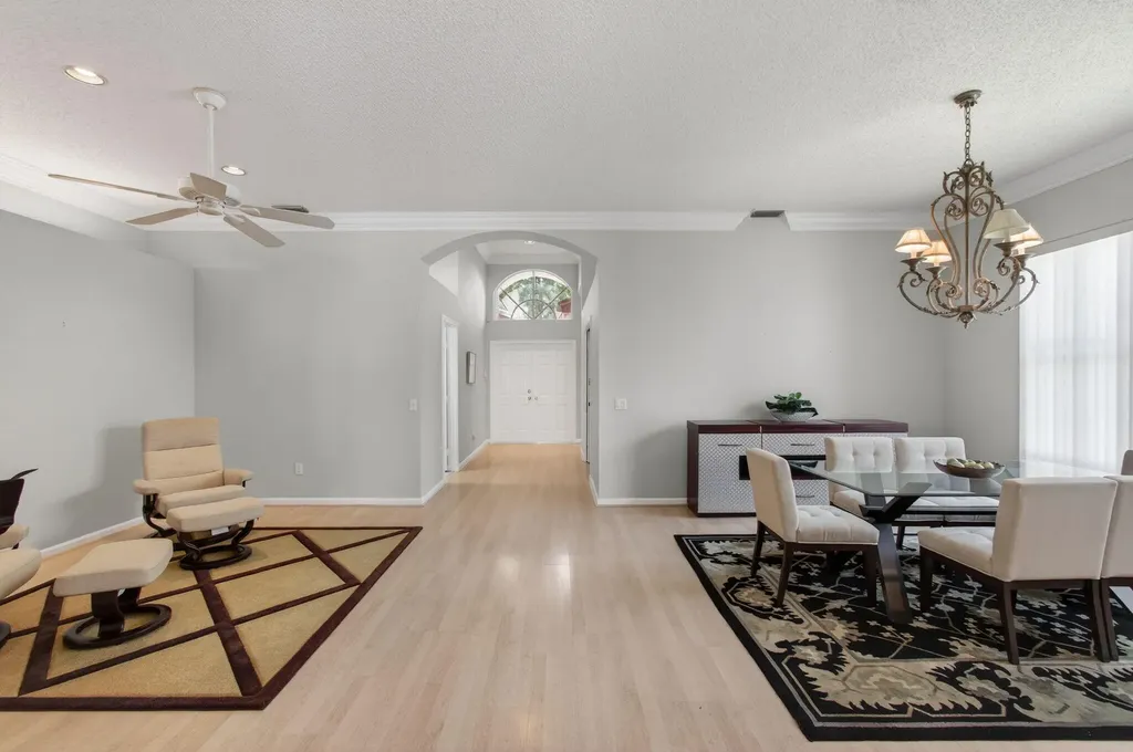 11777 Castellon Court Boynton Beach FL 33437
