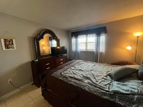 289 Brittany G Delray Beach FL 33446