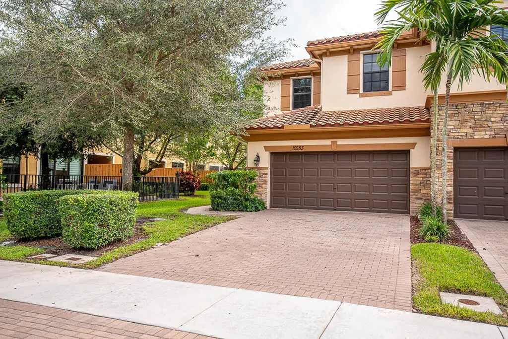 10283 Wellington Parc Drive Wellington FL 33449