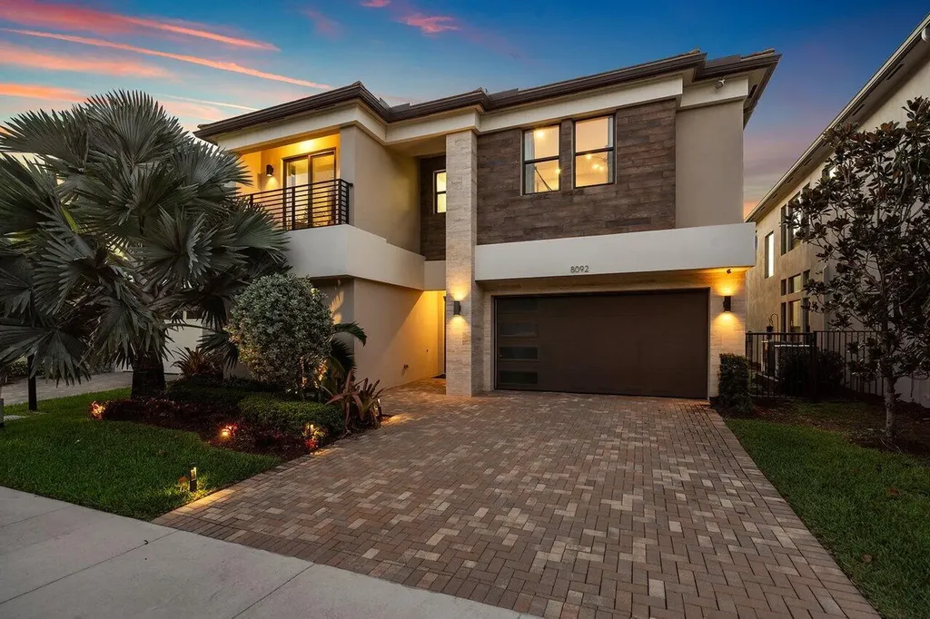 8092 Laurel Falls Drive Boca Raton FL 33496