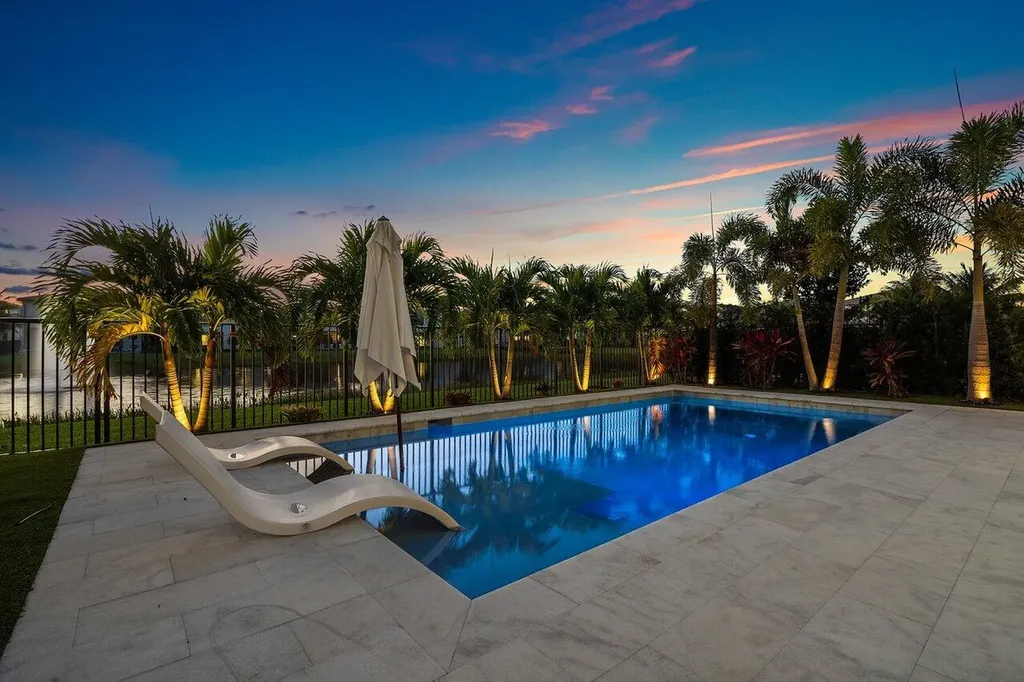 8092 Laurel Falls Drive Boca Raton FL 33496