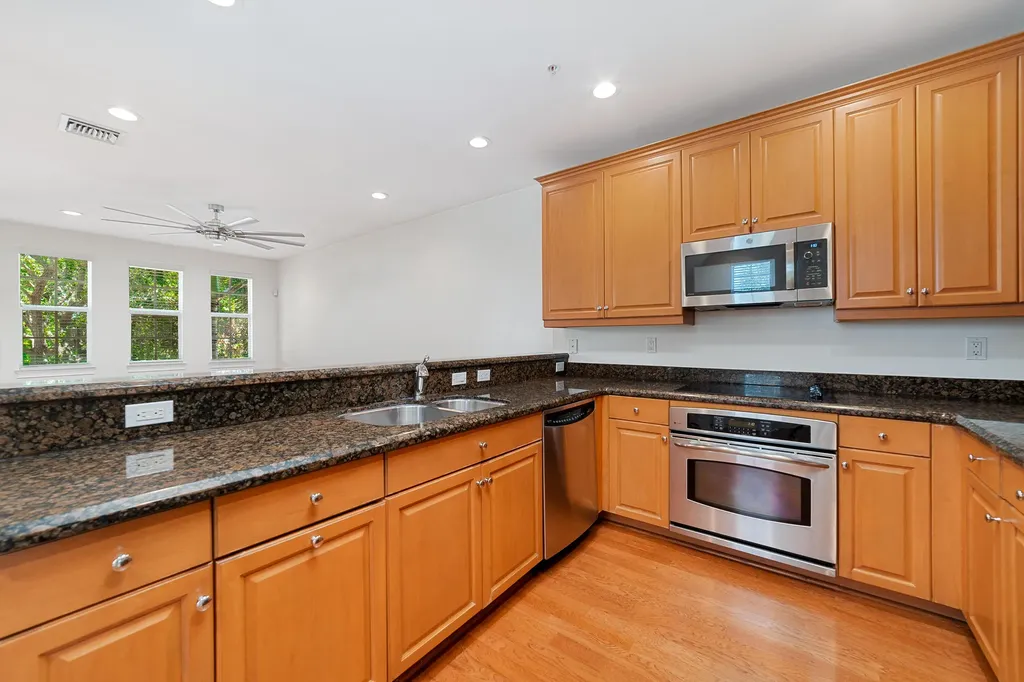 1002 E Heritage Club Circle Delray Beach FL 33483