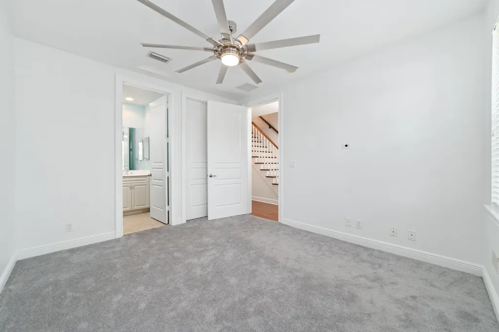 1002 E Heritage Club Circle Delray Beach FL 33483