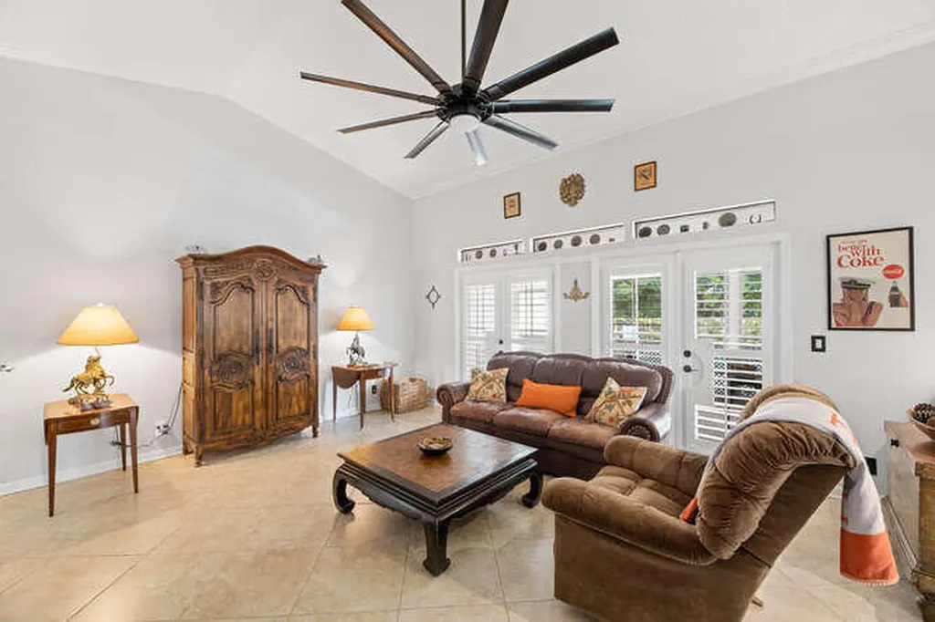 2760 Appaloosa Trail Wellington FL 33414