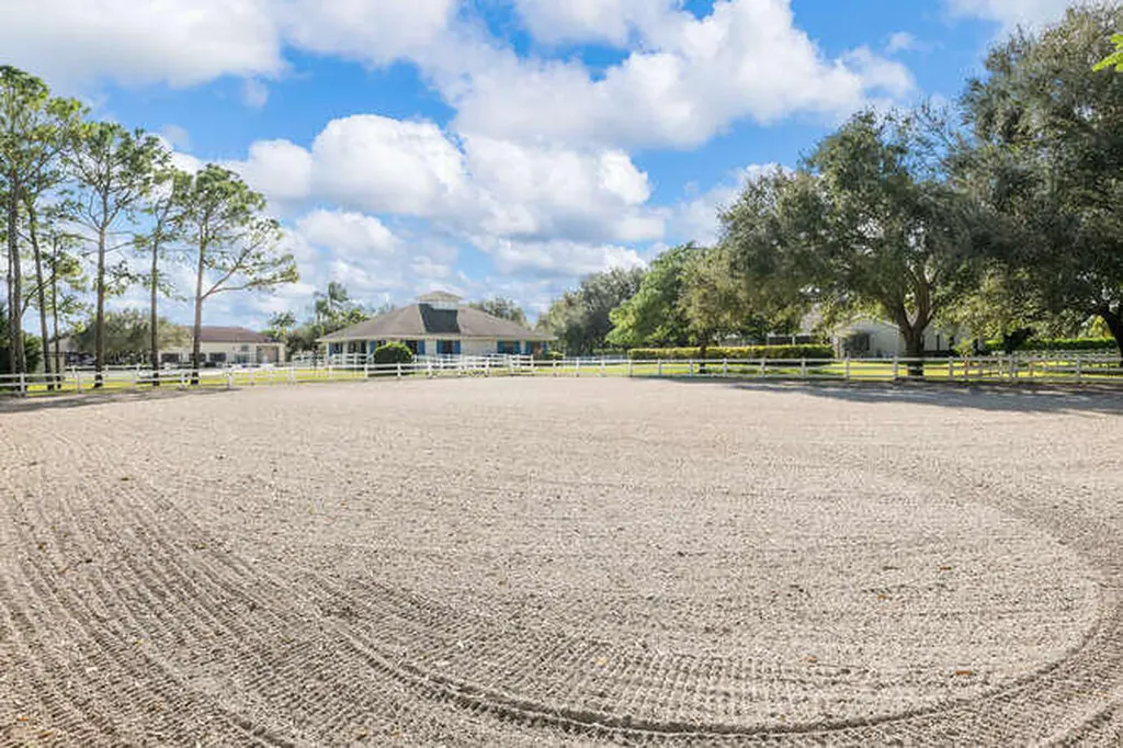 2760 Appaloosa Trail Wellington FL 33414