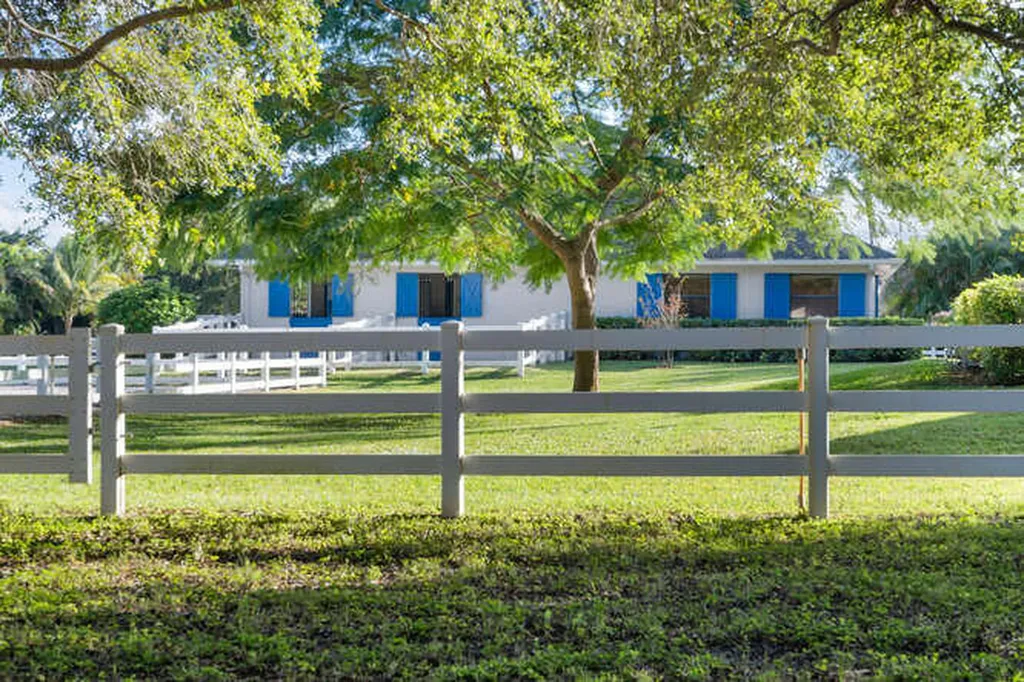 2760 Appaloosa Trail Wellington FL 33414