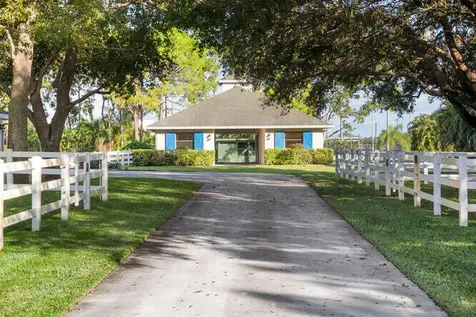2760 Appaloosa Trail Wellington FL 33414