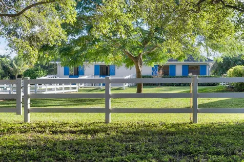 2760 Appaloosa Trail Wellington FL 33414