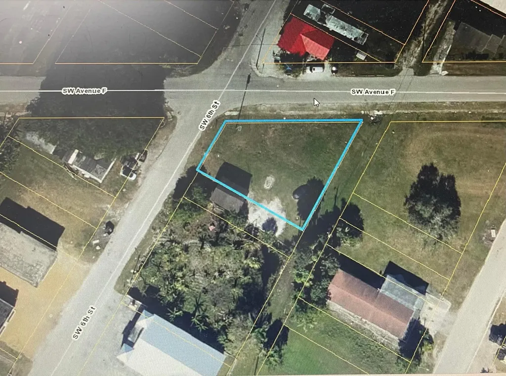 601 SW 6th Street Belle Glade FL 33430