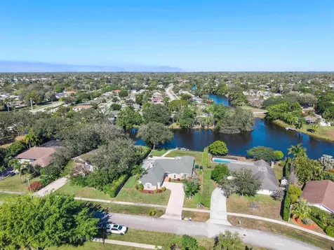1384 Northampton Terrace Wellington FL 33414