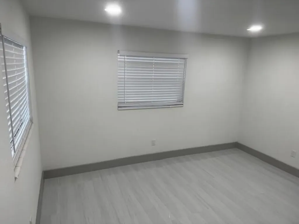 3104 Evergreen Palm Springs FL 33461