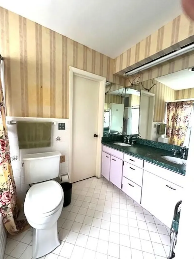 2316 Bacom Point Road Pahokee FL 33476