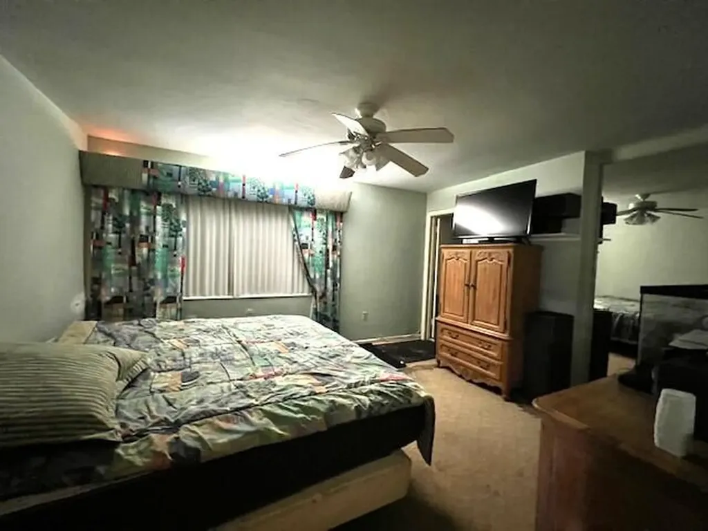 2316 Bacom Point Road Pahokee FL 33476