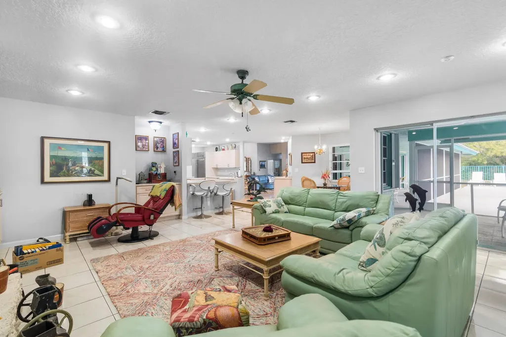 8862 Estate Drive West Palm Beach FL 33411
