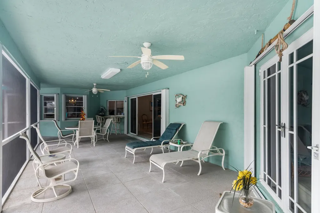 8862 Estate Drive West Palm Beach FL 33411