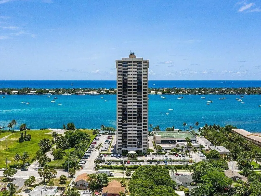 5600 N Flagler Drive West Palm Beach FL 33407