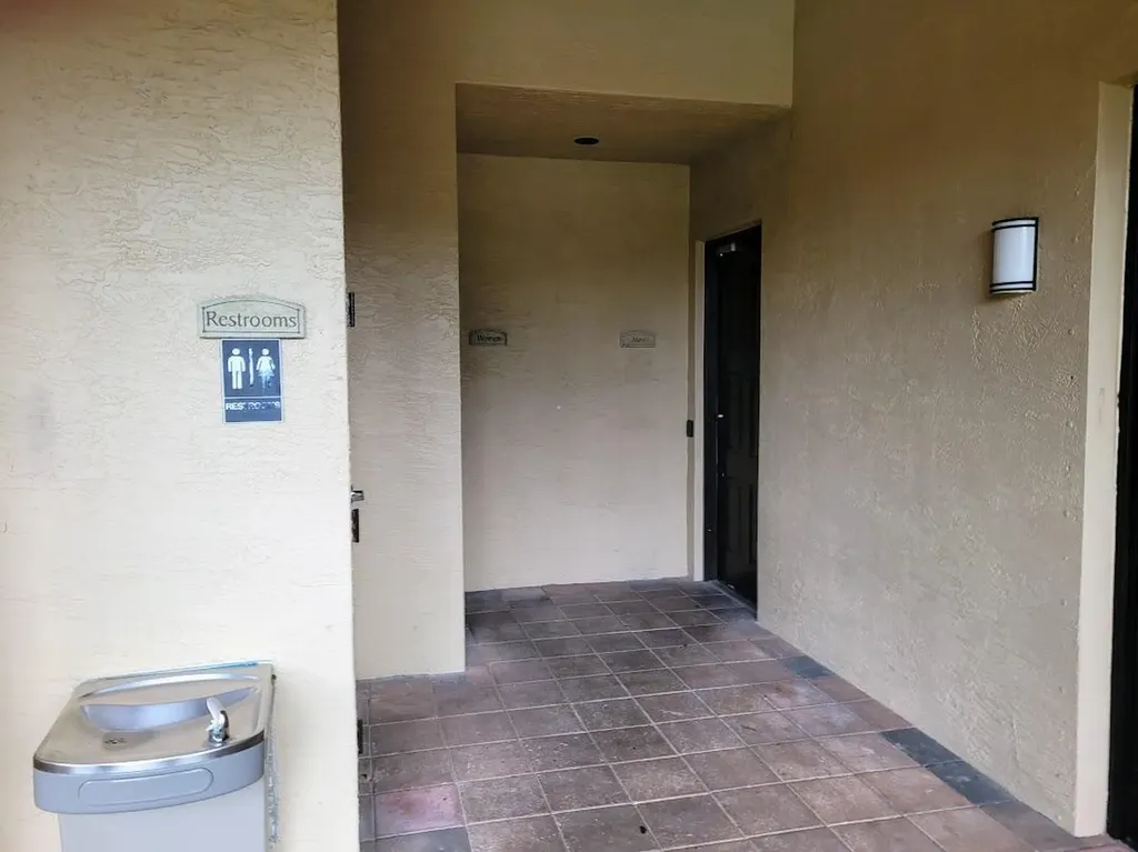 4197 N Haverhill Road West Palm Beach FL 33417