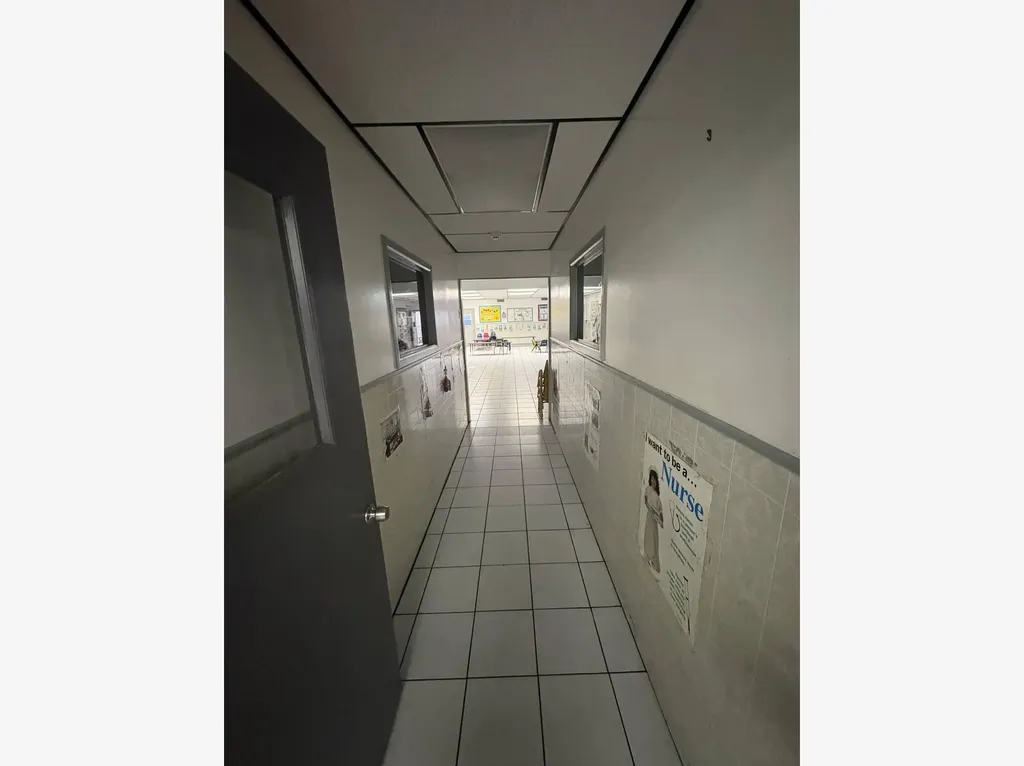 425 NE 154th Street Miami FL 33162