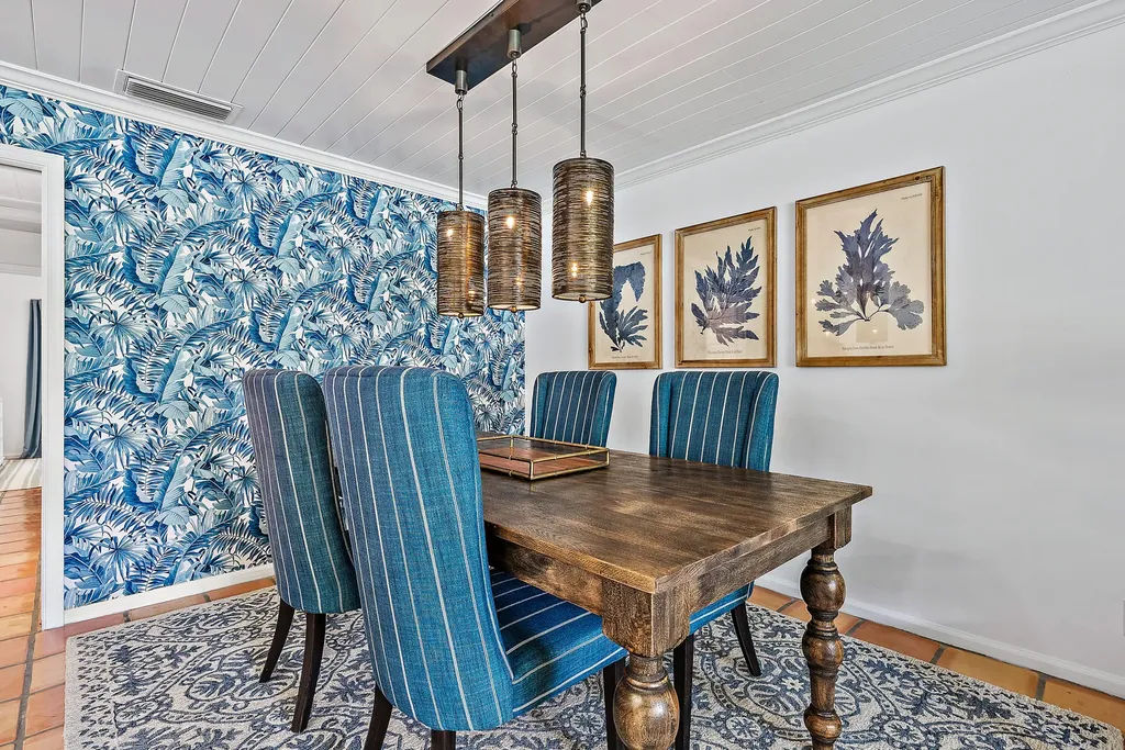 11325 Twelve Oaks Way North Palm Beach FL 33408
