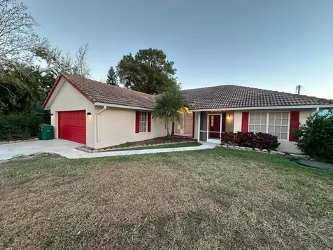914 SW Cecil Lane Port St Lucie FL 34953