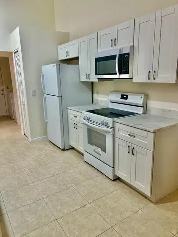 914 SW Cecil Lane Port St Lucie FL 34953