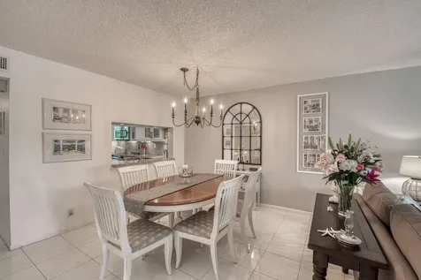 12871 Briarlake Drive Palm Beach Gardens FL 33418