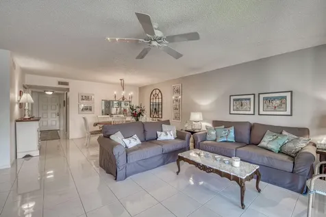 12871 Briarlake Drive Palm Beach Gardens FL 33418
