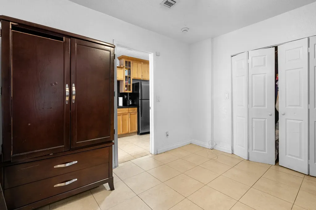 1404 NW 4th Avenue Fort Lauderdale FL 33311