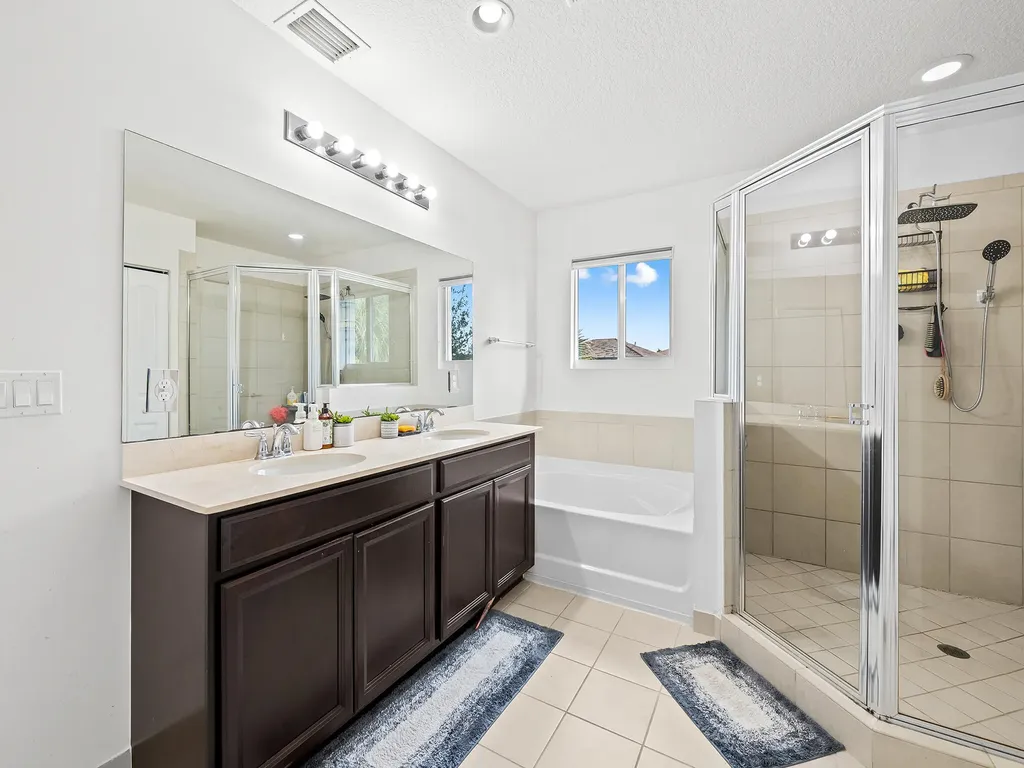 6830 Langdon Way Lake Worth FL 33463