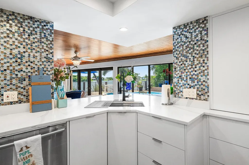 25 NW 24th Court Delray Beach FL 33444