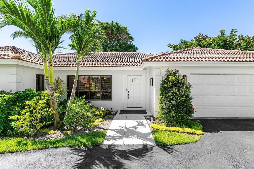 25 NW 24th Court Delray Beach FL 33444