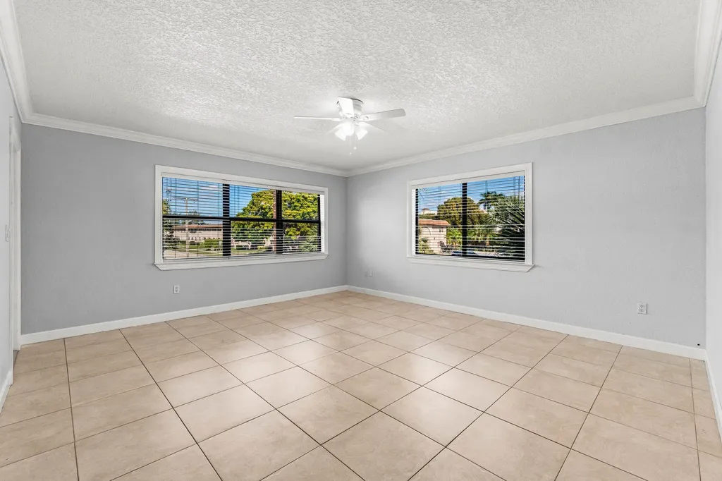 200 SW 7th Street Boca Raton FL 33432