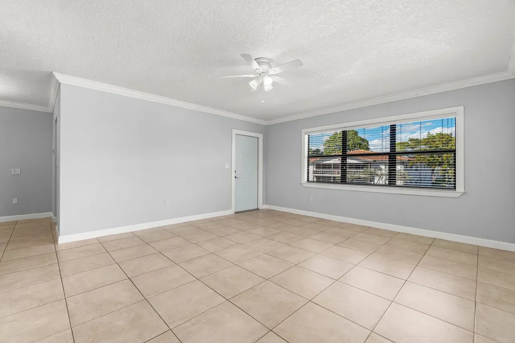 200 SW 7th Street Boca Raton FL 33432