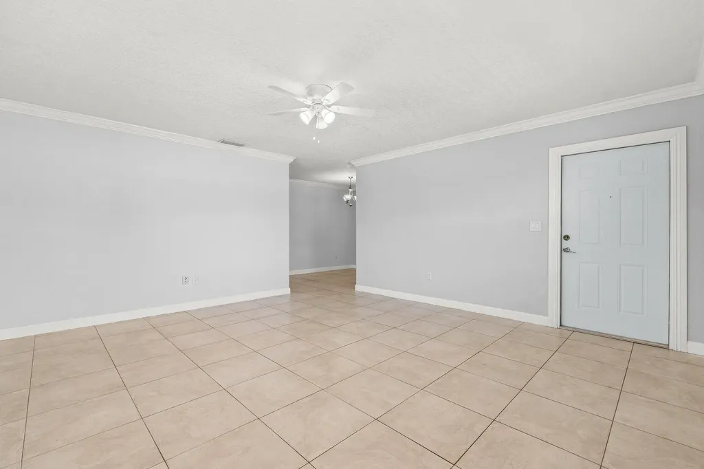 200 SW 7th Street Boca Raton FL 33432